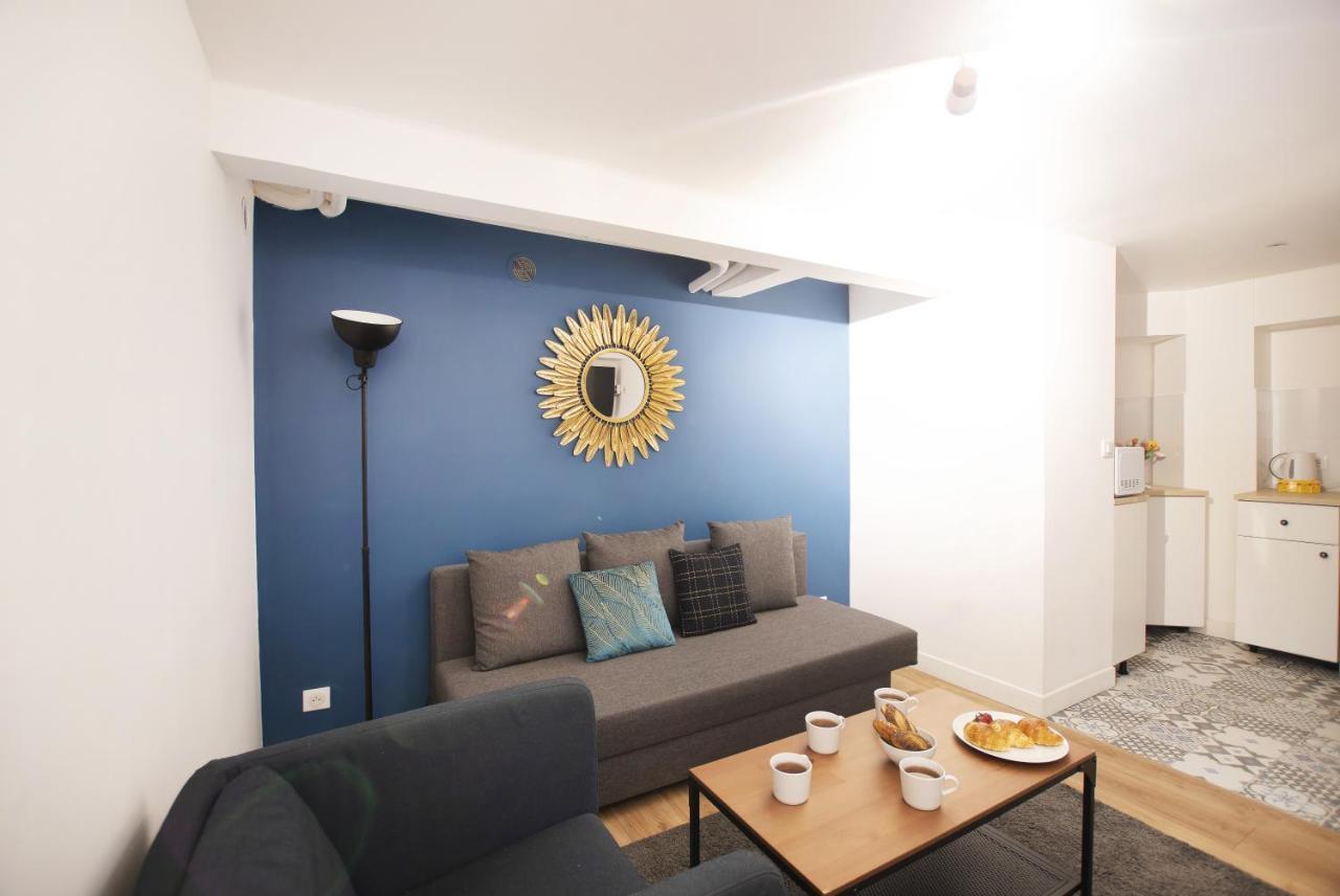 Bel Appartement Idealement Situe - Tour Eiffel Paris Exterior foto