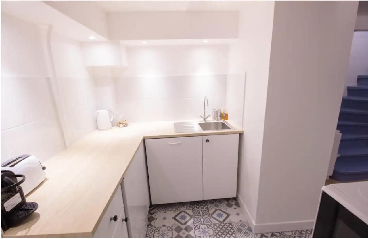 Bel Appartement Idealement Situe - Tour Eiffel Paris Exterior foto